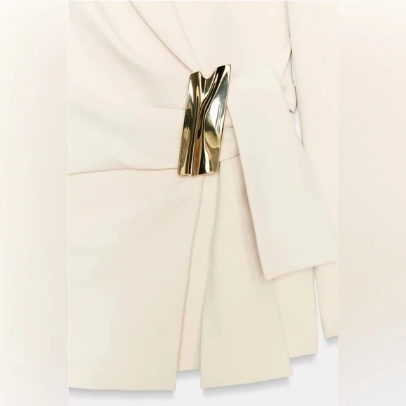 ZARA DOUBLE-BREASTED BLAZER WITH BUCKLE - Picture 8 of 8